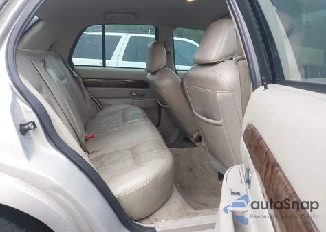 2010 Mercury Grand Marquis Ls (Fleet Only) from USA, damaged, VIN 2MEBM7FV0AX636752